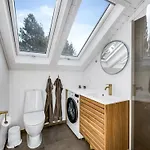 Rumena - 800m From The Sea By Interhome *