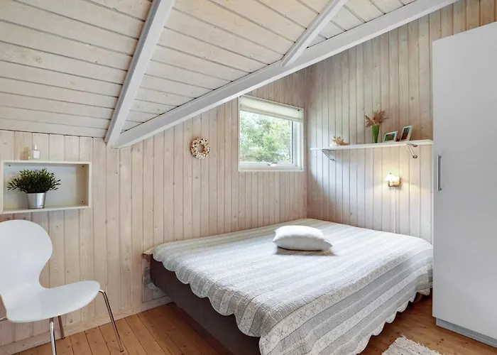 Prázdninový dům Rumena - 800m From The Sea By Interhome