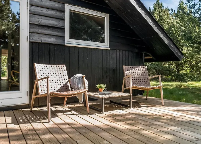 Rumena - 800m From The Sea By Interhome